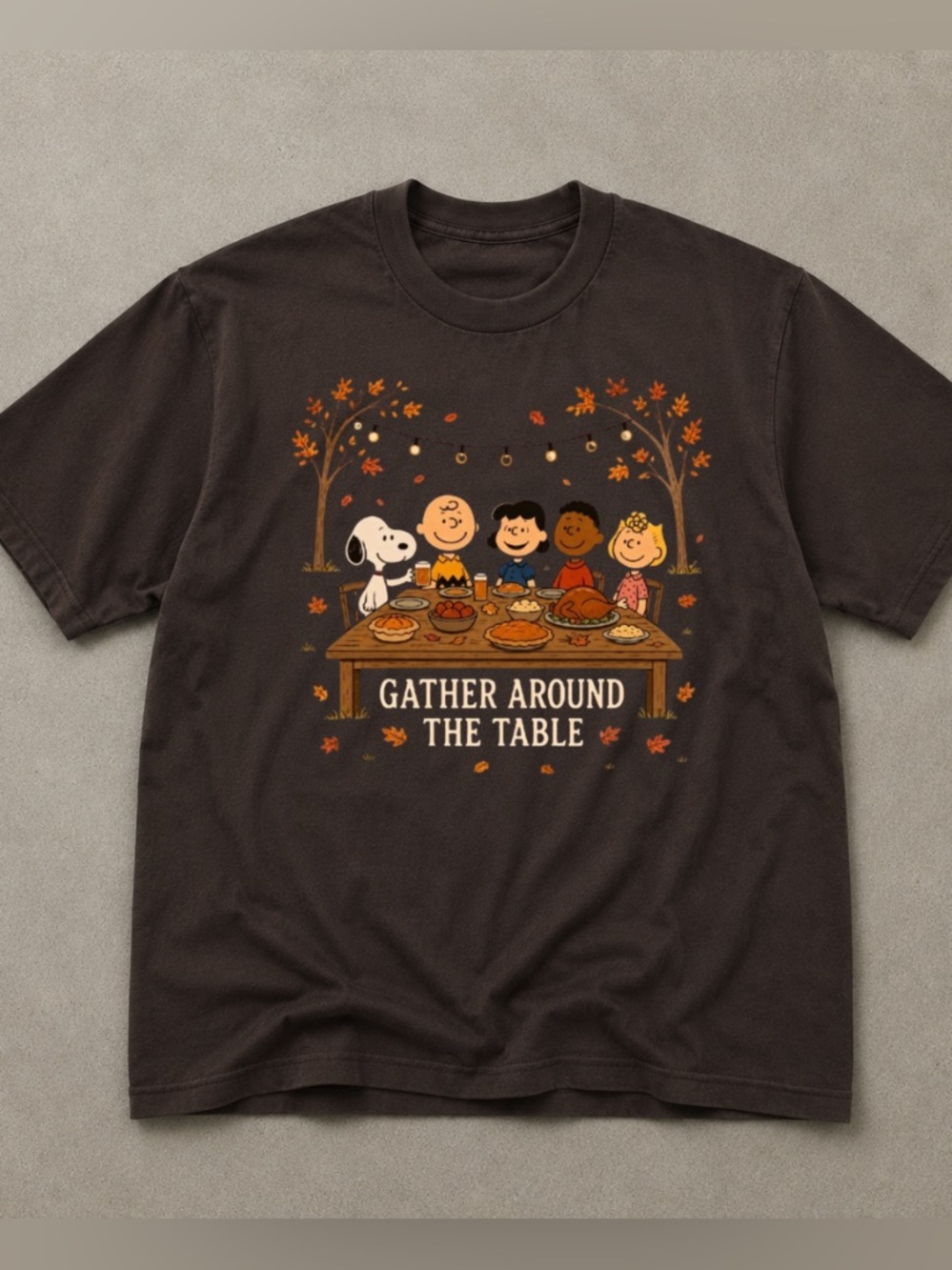 Vintage Gather Around the table Peanuts Friends Tee